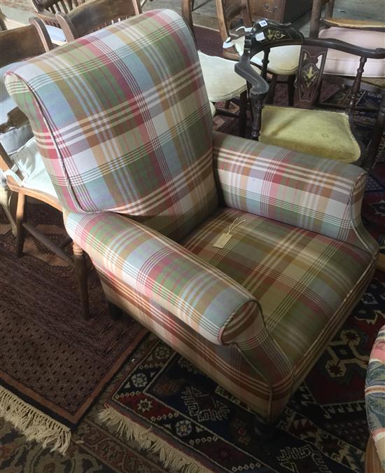 Upholstered easy chair - Mulberry fabric